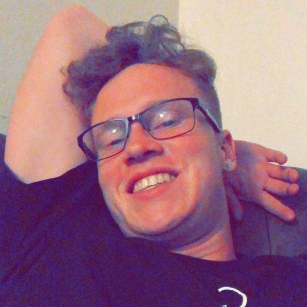 Meet your Posher, Zach